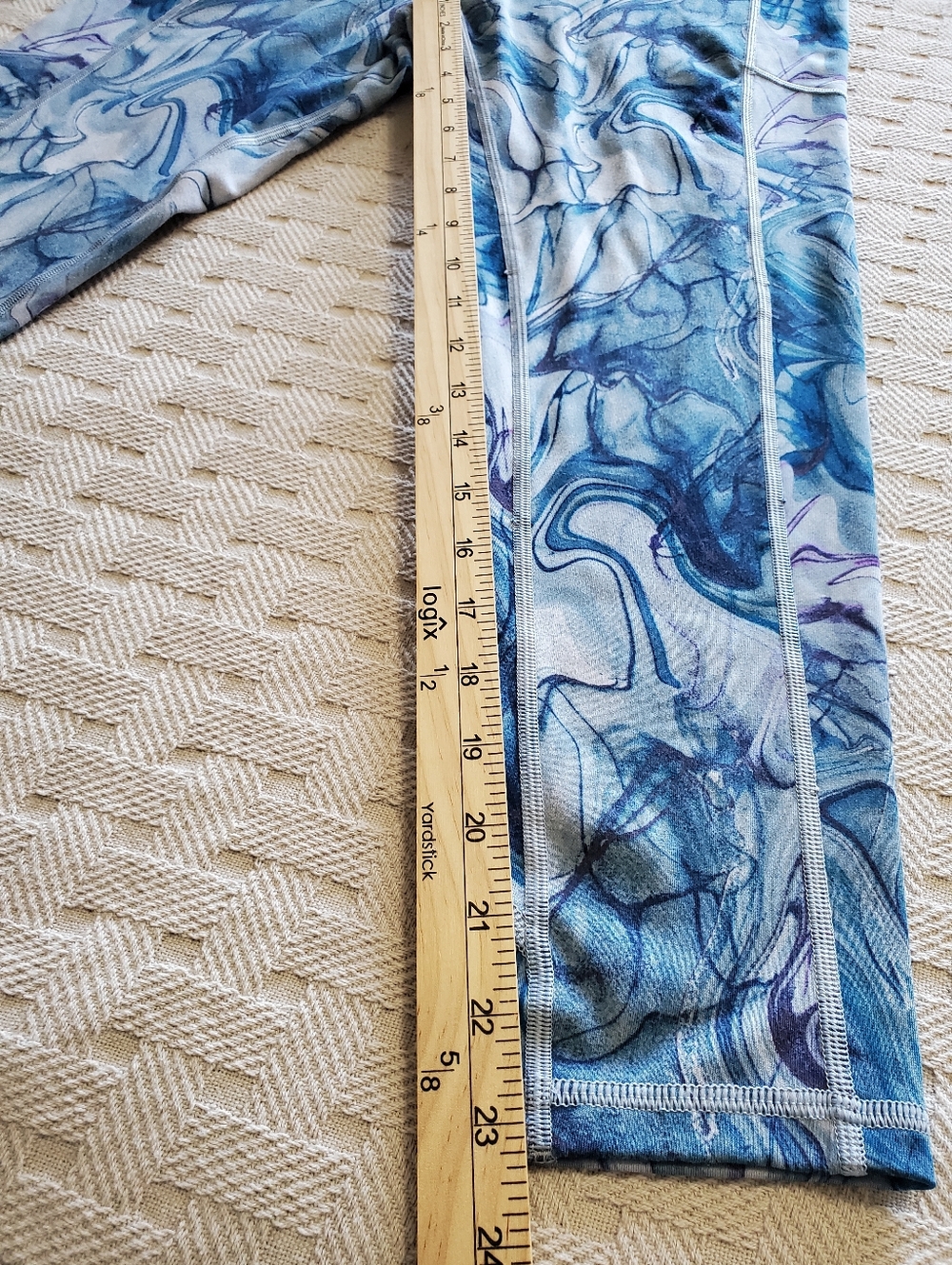 Victoria's Secret On Point Flow 7/8 Leggings Blue Marble 23" Inseam - Picture 4 of 8